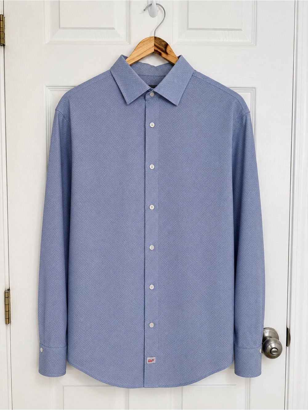 Vineyard Vines Blue and White Button Down
